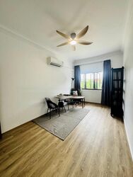 Frankel Estate (D15), Shop House #593637931